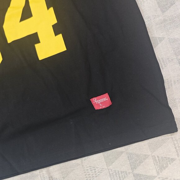 Supreme Men's Black Short-Sleeve Shirt - Picture 4 of 6